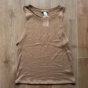 NWT • H&M Gold/Tan Ribbed Tank Top